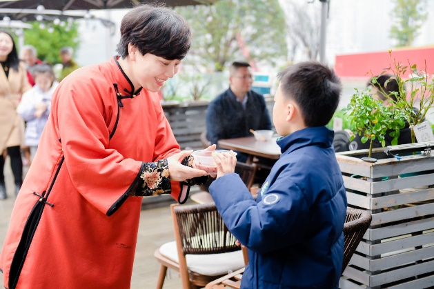 图片15 图片15